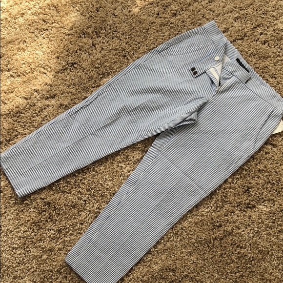 New Theory Seersucker Cropped Pant 2, retails $245 - Picture 1 of 2